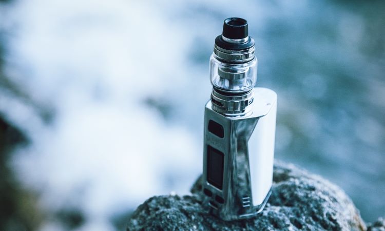 e liquide diy When Were Vapes Created Construction of electronic cigarettes main image 0
