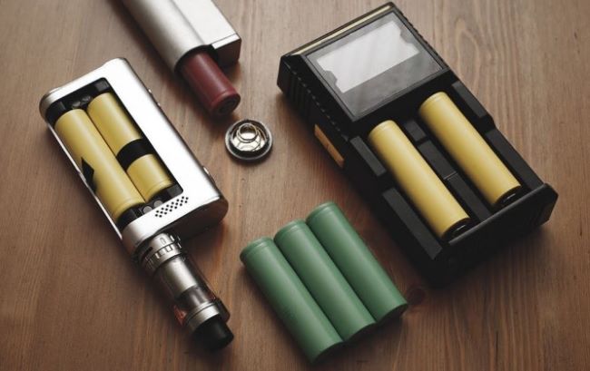 Battery Safety for Vapers: Top 9 Do's and Don'ts